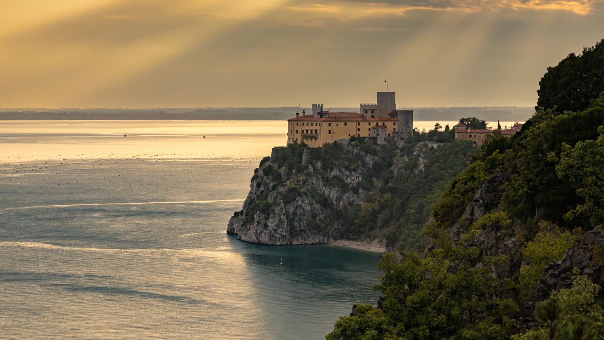 Noleggio barche nel Golfo di Trieste
